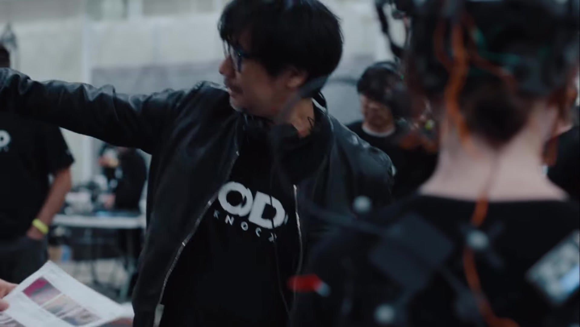 Kojima orienta atores durante a captura de performance de OD - Knock.