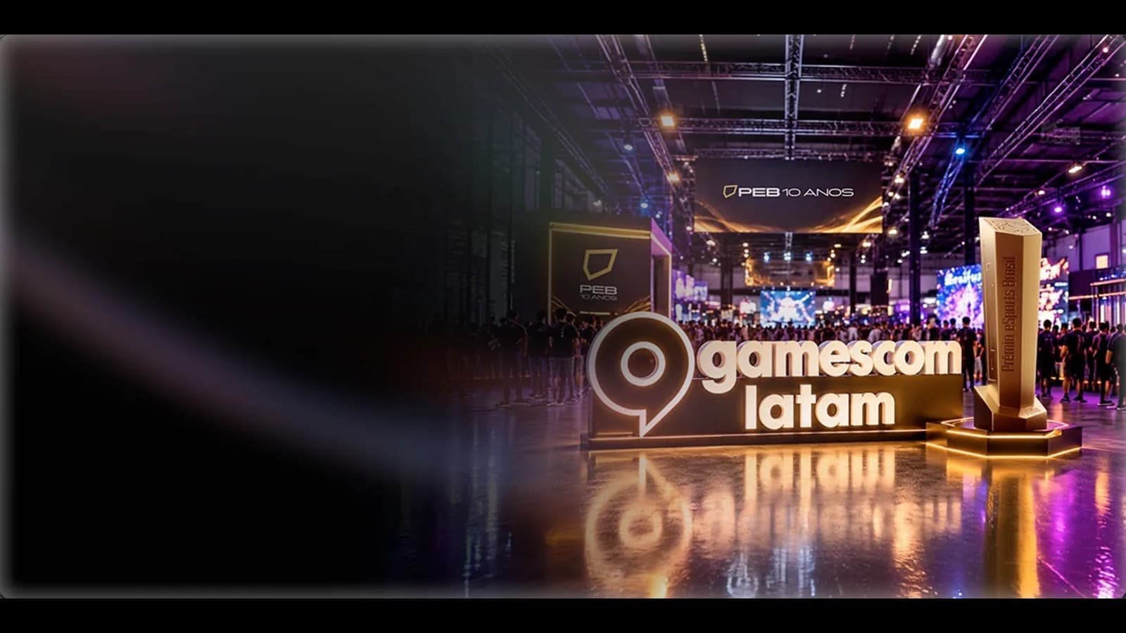 Projeção do espaço do Prêmio eSports Brasil dentro da gamescom latam, no Distrito Anhembi.